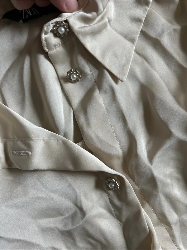 Zara Cream Button-Down Shirt - Image 3