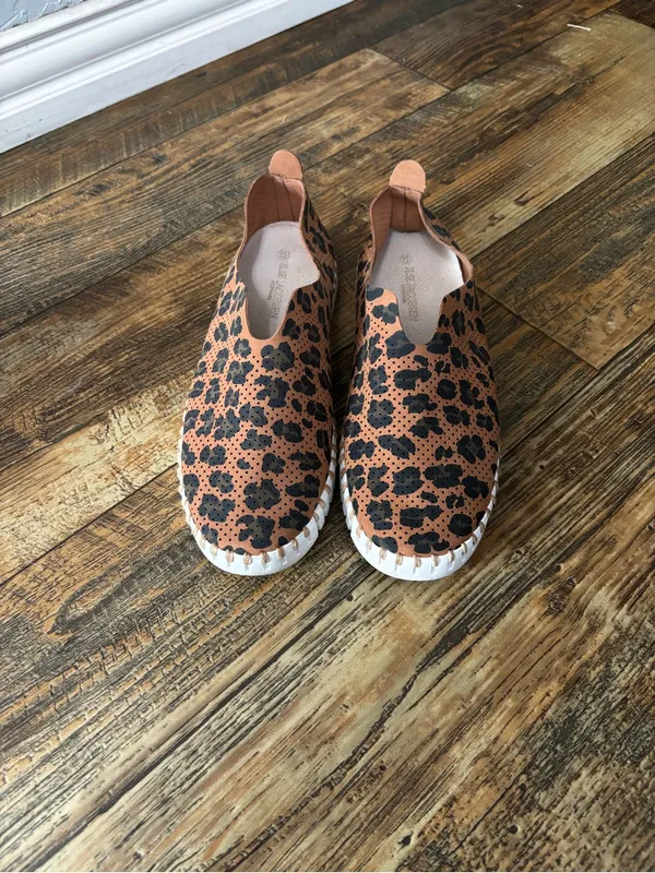 Women’s Isle Jacobsen Leopard Slip - Image 2