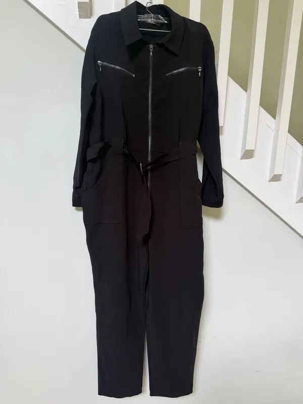 Findi Women's Black Long-Sleeve Zip Front Jumpsuit with Waist Tie - Image 3