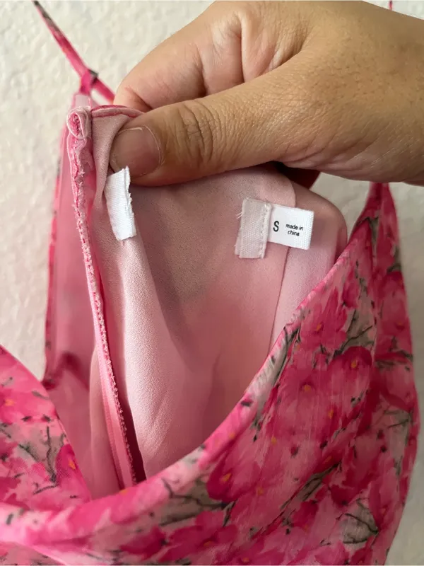 All‎ In Favor Fuschia Floral Midi Dress NEW Small - Image 7