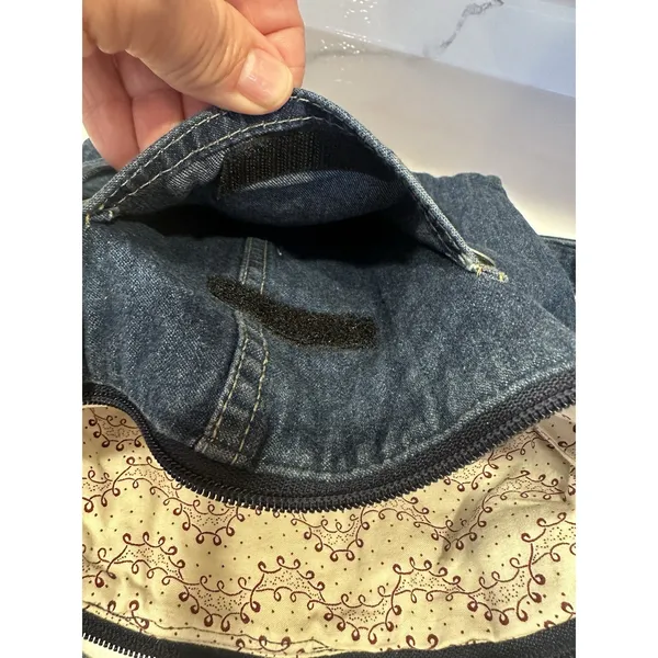 Vintage Handmade Blue Jean Purse Floral Embroidery Pocket Zip Close Boho Hipster - Image 3