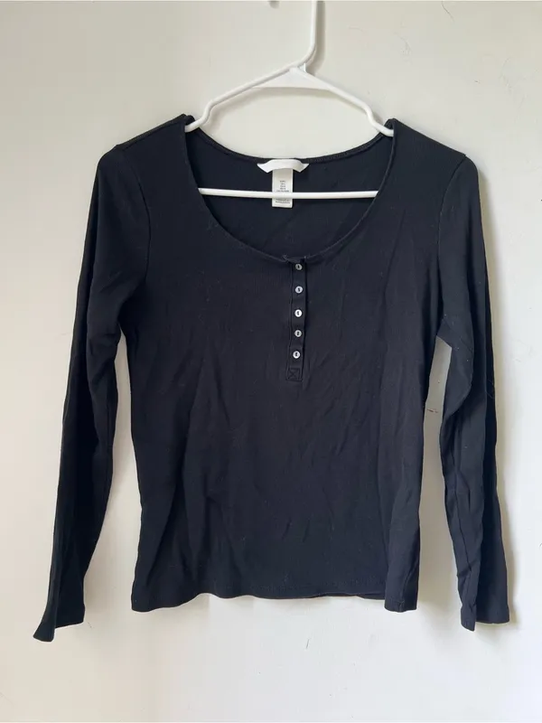 H&M Women’s Large Black Ribbed Henley Top Long Sleeve Button Front Cotton - Image 3