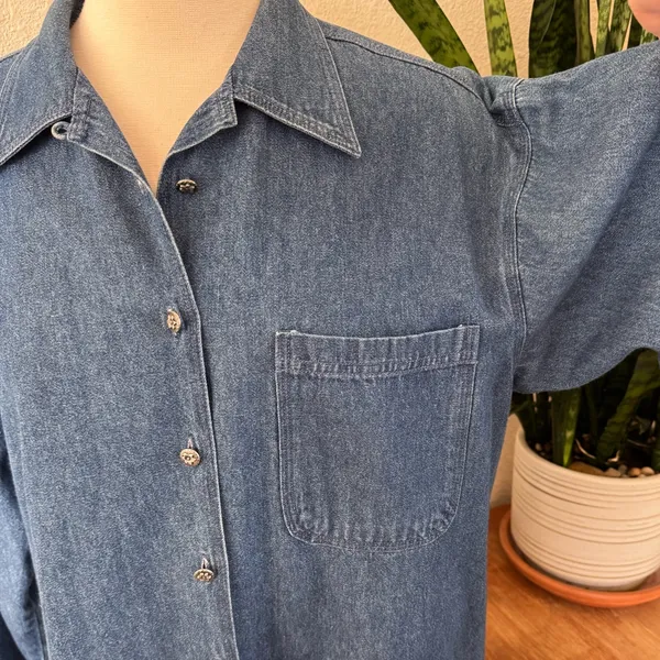 Vintage Denim‎ Shirt 90s Western boho Button Down Floral Detail button medium - Image 4