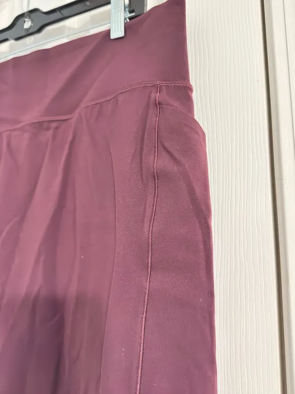 Athleta Salutation Stash 16.5” Skort XL Burgundy Plum Athletic Tennis Golf - Image 3