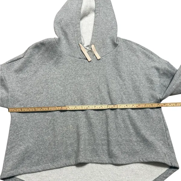 Fabletics Light Gray Women's Hoodie Hi‎ Low Hem Sz M - Image 8