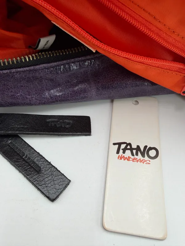 Vintage Tano Handbags 4015 Purple Leather Hobo Shoulder Crossbody Bag - Image 3