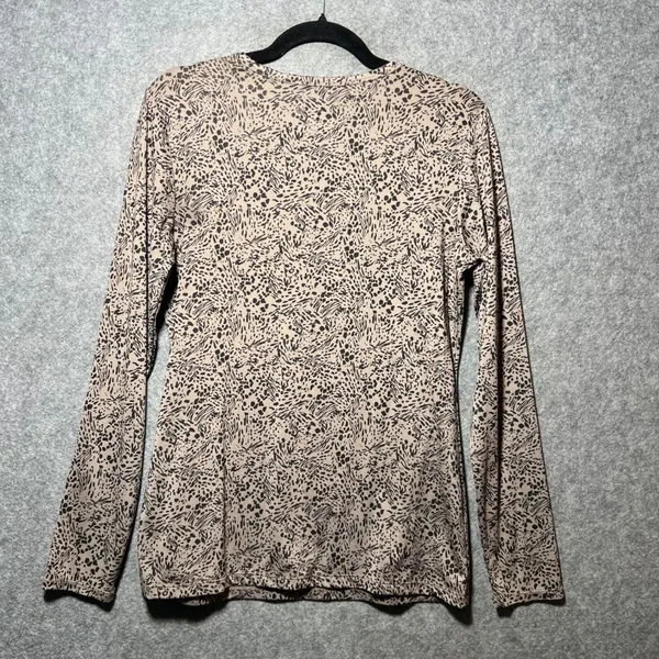 Cuddl Duds Microwear Long Sleeve Top Tan Black Animal Print Crew Neck‎ Womens M - Image 6