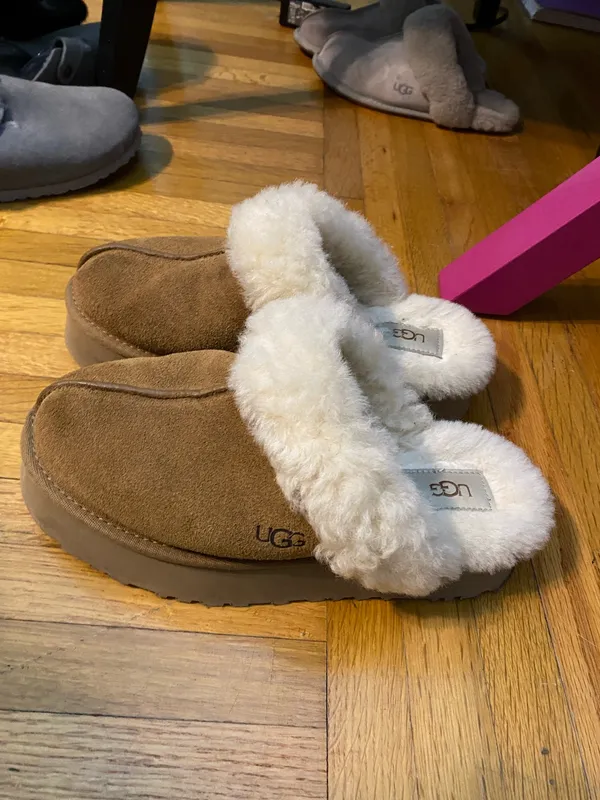 UGG Slippers Disquette Platform - Image 3