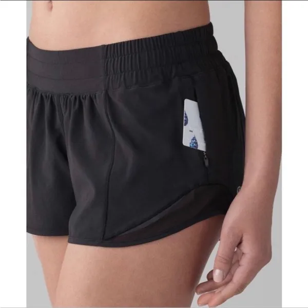 Lululemon Hotty Hot Shorts Black Workout Running Mesh 8 Medium 2.5” inseam short - Image 2