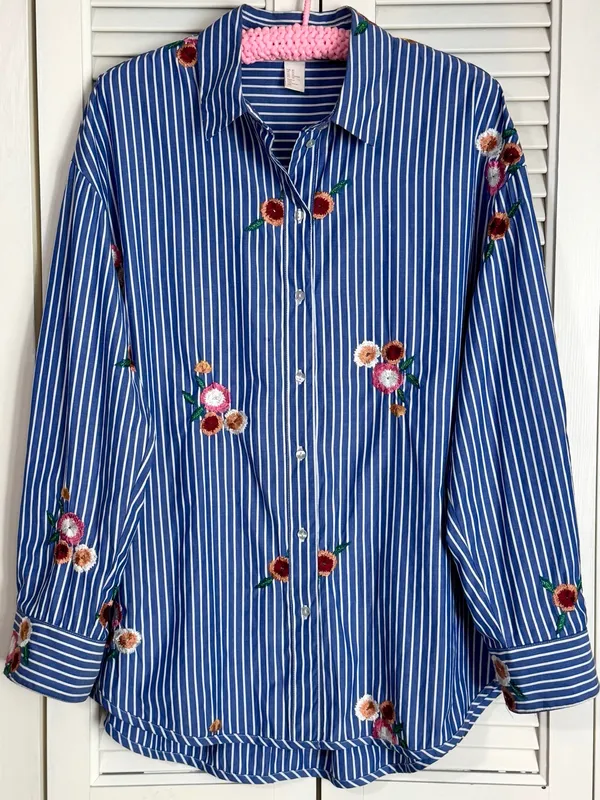 H&M embroidered poplin button down shirt - size 12  - Image 4