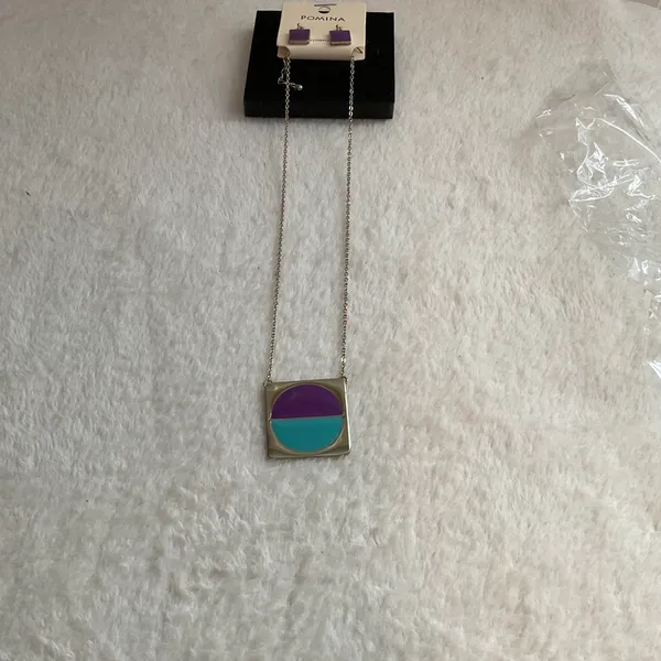 Pomina Gold necklace with Enamel Bar - Image 5