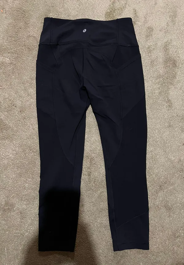 Lululemon Reflective Leggings - Image 7