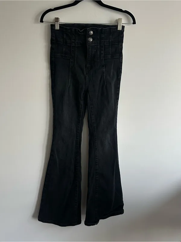 Free People We the Free Jayde Flare Jeans in Onyx - Image 7