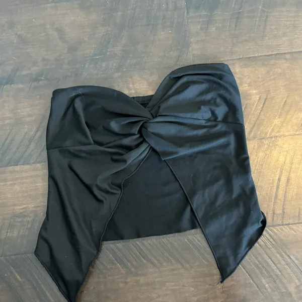 3/$20 Amazon Top - Image 2