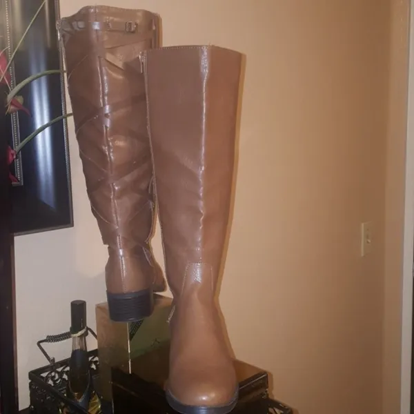 Jasmine Tall Tan Riding Boots Size 8 - Image 5