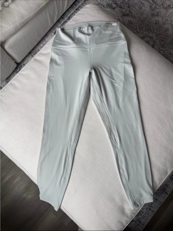 Lululemon align pastel blue leggings - Image 2