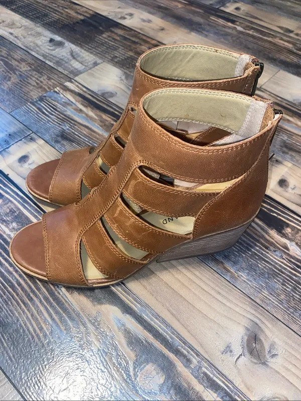 Lucky Brand Tan Brown Strappy Wedge Mules - Image 4