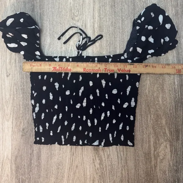 Wilfred Navy and‎ White Smocked Top Size Medium - Image 6