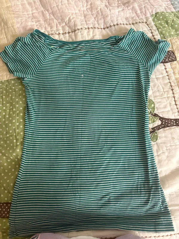 Old Navy Striped white and green blue top size xs/s - Image 5