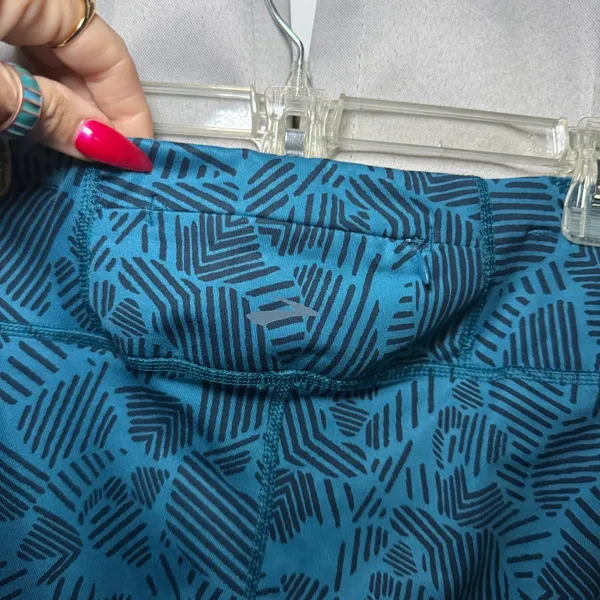 Brooks Leggings Women XL Blue Geometric Equilibrium‎ Running Crop Capri 220610 - Image 11