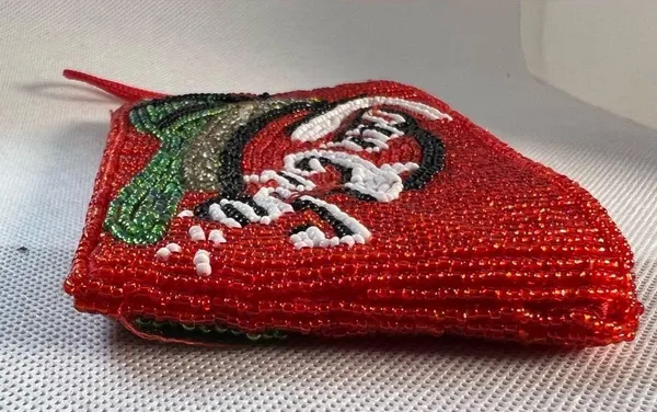 VINTAGE: small, beaded wristlet bag Red - Image 9