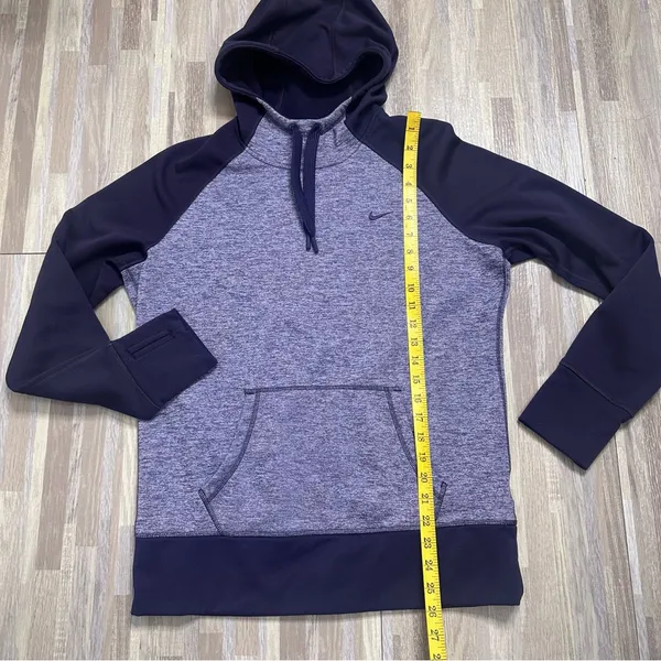 Nike Women's Deep Purple Therma-Fit Hoodie with Front Pouch Size Large - Image 7