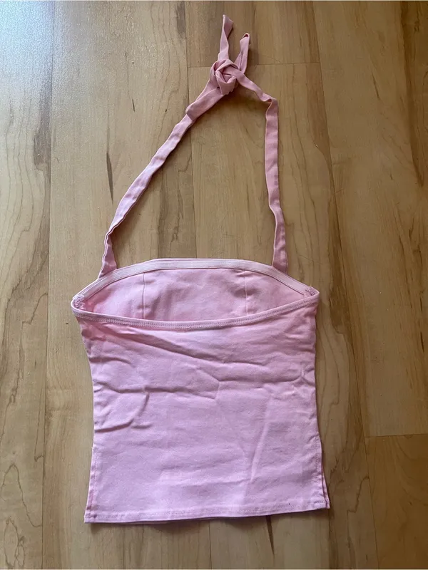 EDIKTED Dara Halter Top Baby Pink Summer Sleeveless Crop Festival Coquette XS - Image 4