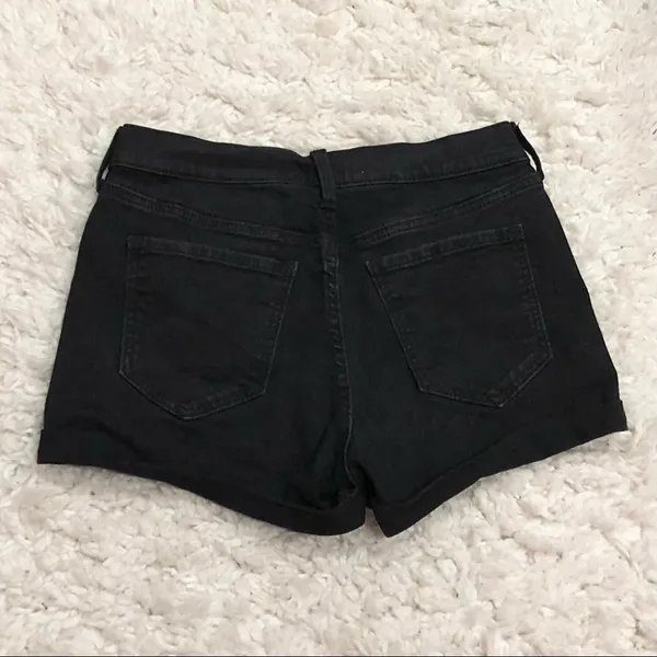 Old Navy Mid Rise Distressed Boyfriend Jean Shorts Black‎ 4 - Image 5