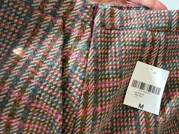 Forever 21 Tweed Plaid Skirt Grey Pink - Image 5