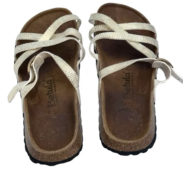 Betula Birkenstock Ivory & Gold Faux Leather Strappy Sandals Size 38‎ - L7 - Image 4