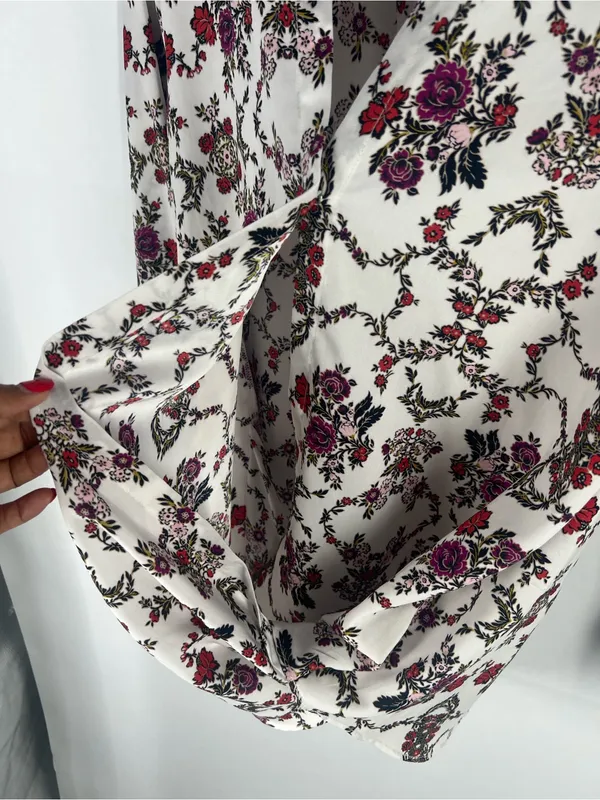 Ann Taylor White Floral Wrap-Style Blouse with‎ Pink & Red Blooms - Image 7