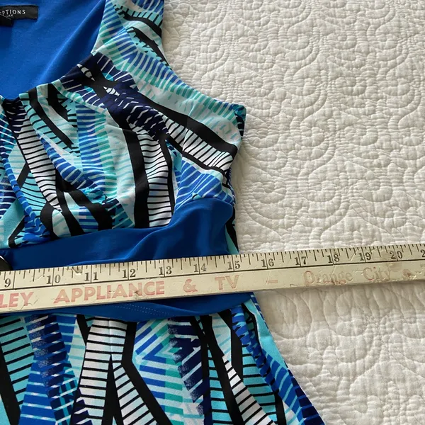 Perceptions Vibrant Blue Patterned Midi Dress Size Medium - Image 9