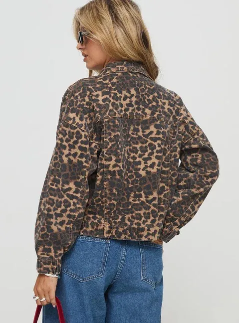 Lioness Leopard Jacket - Image 3