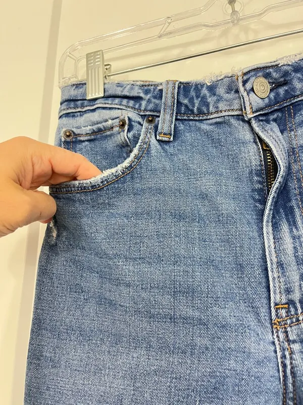 Abercrombie & Fitch Size 28/6 Short High Rise Skinny Jeans Distressed - Image 5