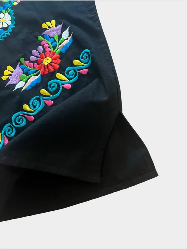 Mexican Embroidered Floral Black Huipil Blouse Folk Art Top Large - Image 9