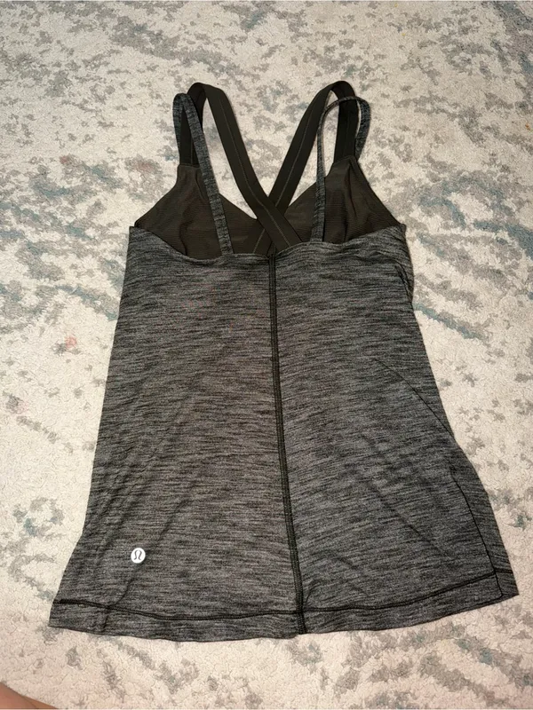 Lululemon Run For Gold Tank Size 4 Heathered Gator Green Deep Camo - Image 4