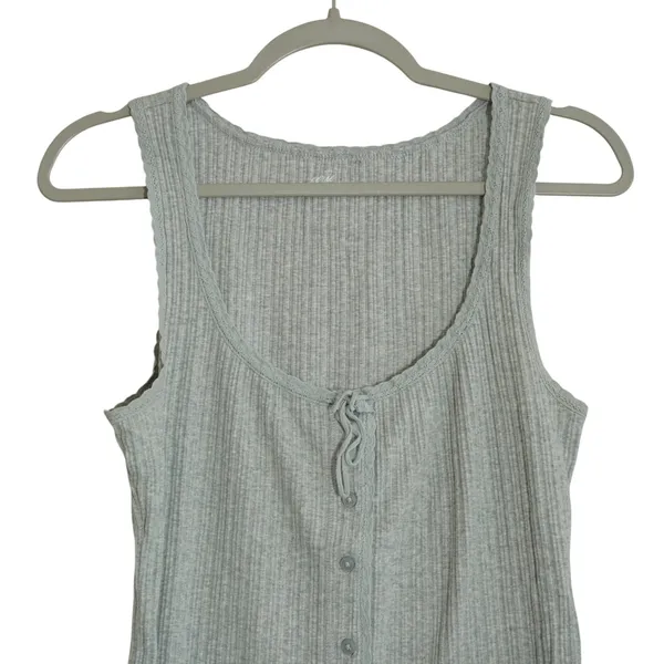Aerie Size Medium Grey Ribbed Scoopneck Lace Trimmed Button Front Girly Layering - Image 2