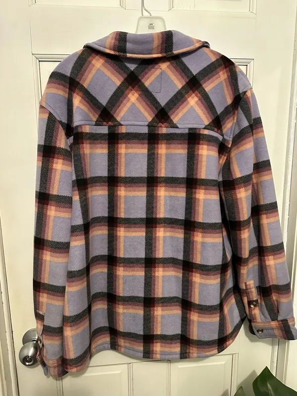 Shacket  - Image 3