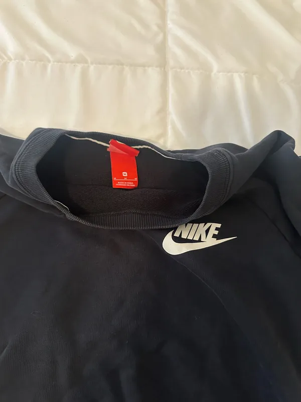 Nike Crewneck Pullover - Image 5