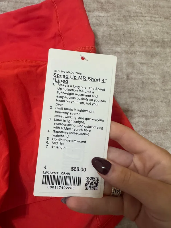Lululemon Speed Up shorts 4” size 4 carnation red brand new - Image 3