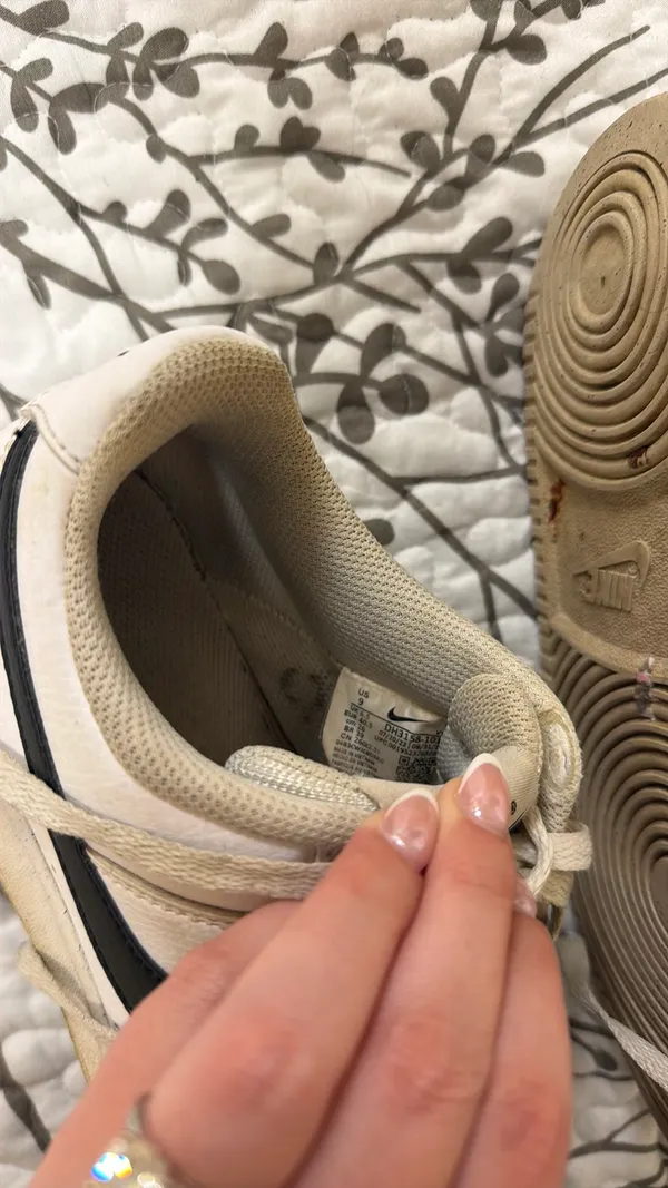 Nike Shoes - Image 8