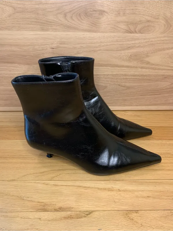 Mango Pointed Heel Ankle Boots in Black - Size 6 - Image 2