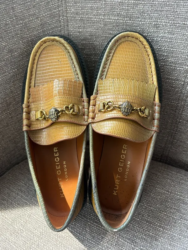 Kurt Geiger women’s Mustard Yellow Lizard-Textured Bit Loafers - Image 2