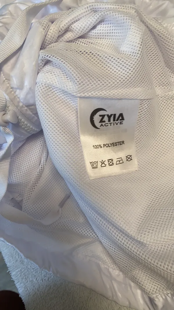 Active zip front jacket size XXS NWOT - Image 4