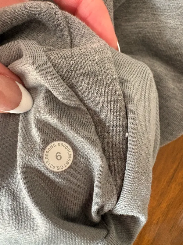 Lululemon Joggers  - Image 4