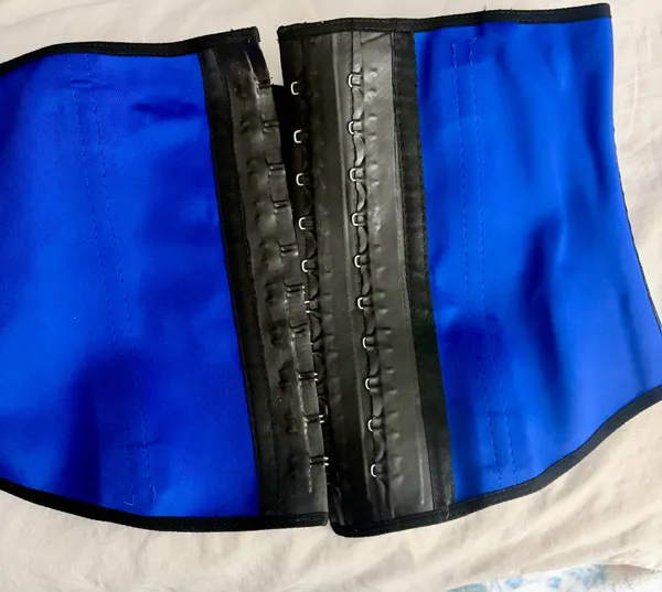 waist trainer / waist cincher corset - Image 2