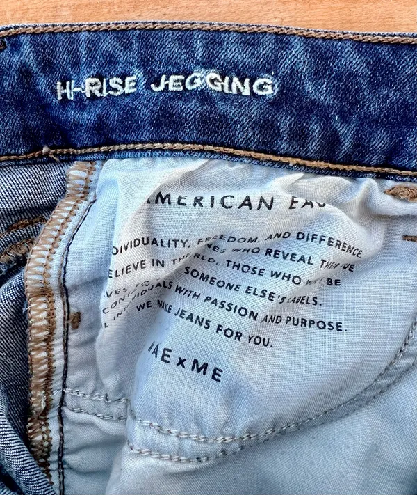 American Eagle Jeans - Image 6