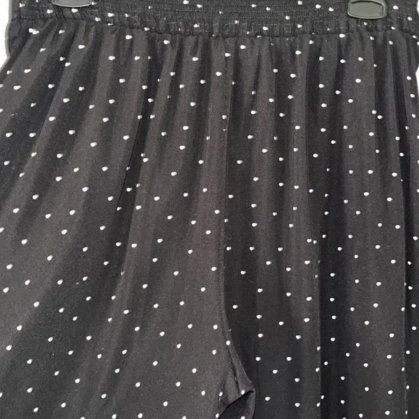 Mine‎ black white polka dot pull - Image 3