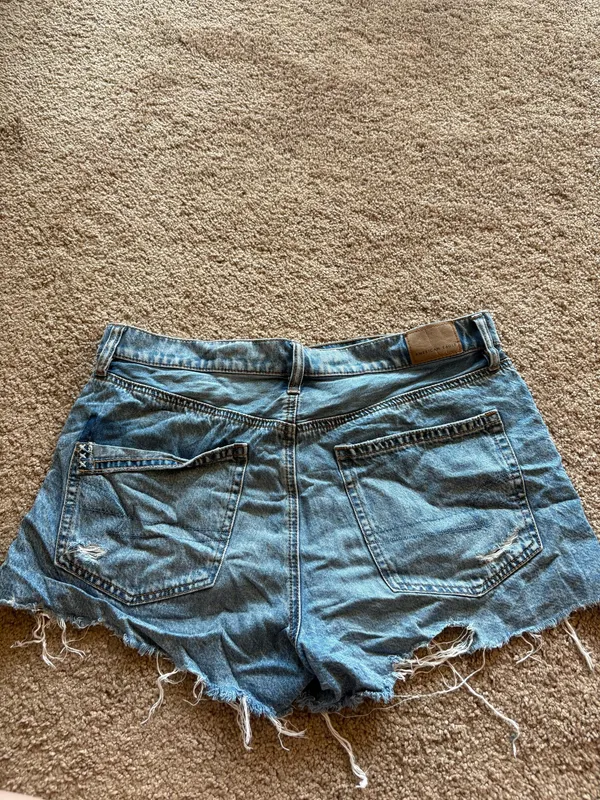 American Eagle Shorts - Image 4
