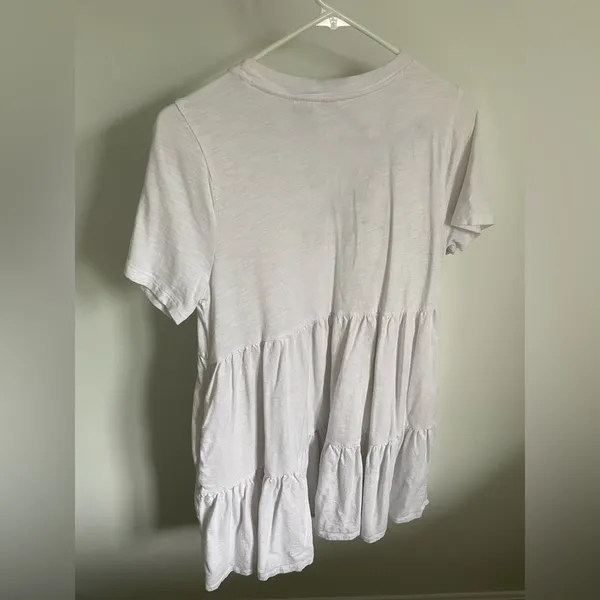 Old Navy Classic White T-Shirt Dress - Image 3